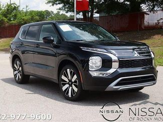 Used 2025 Mitsubishi Outlander SE FWD video 1