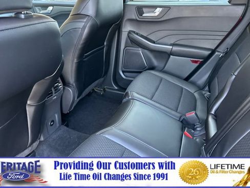 New 2025 Ford Escape SE image 12