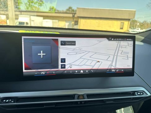 Certified 2025 BMW iX M60 image 25