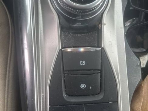 Used 2021 Ford Explorer XLT w/ Equipment Group 202A image 27