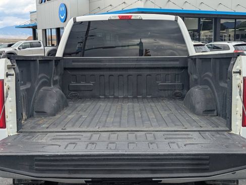 Used 2015 Ford F150 XLT AWD/4WD image 7