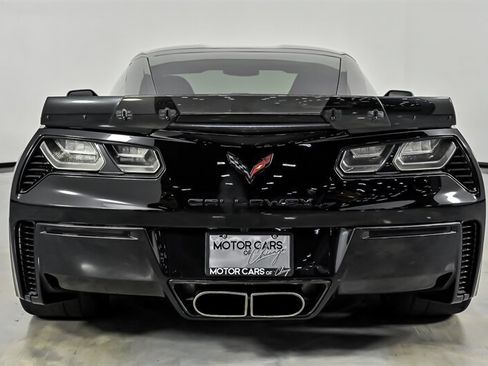 Used 2016 Chevrolet Corvette Z06 w/ 3LZ Preferred Equipment Group RWD image 9