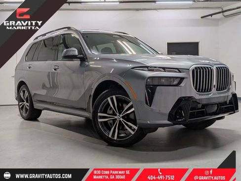 Used 2024 BMW X7 xDrive40i w/ M Sport Package AWD/4WD image 1