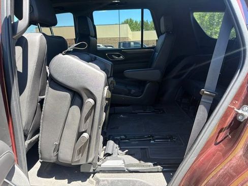 Used 2022 Chevrolet Tahoe LT w/ Luxury Package AWD/4WD image 14