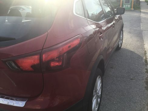 Used 2018 Nissan Rogue Sport S w/ S Appearance Package image 11