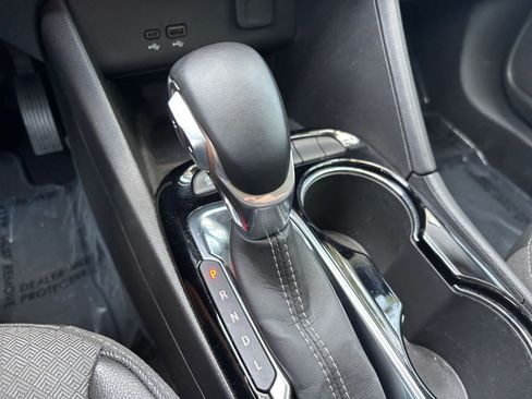 Used 2025 Buick Encore GX Preferred FWD image 43