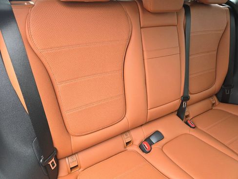 Certified 2026 Mercedes-Benz GLC 300 4MATIC image 23