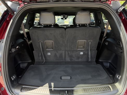 Used 2024 Jeep Grand Cherokee L Laredo AWD/4WD image 33
