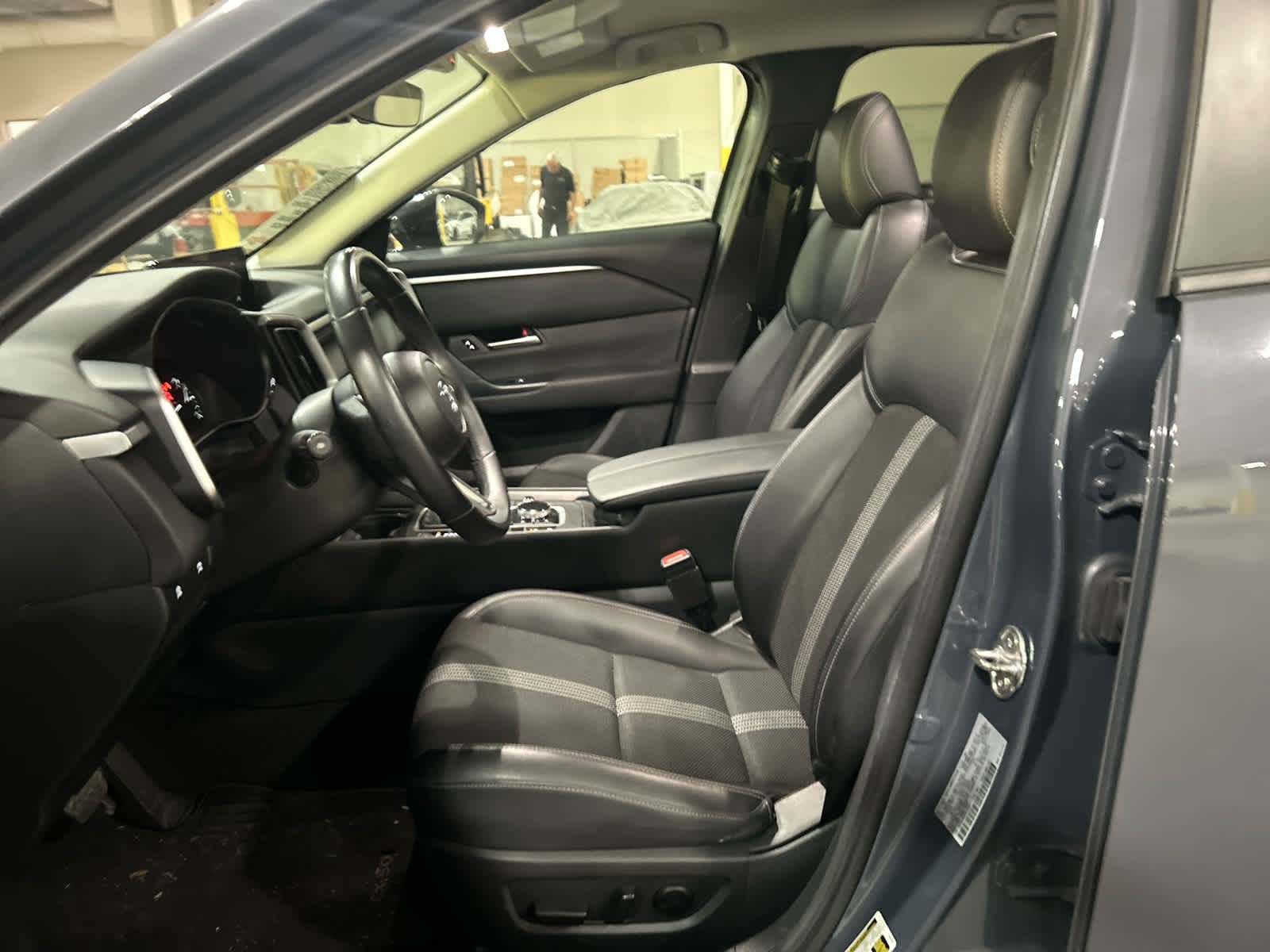 Used 2025 MAZDA CX-50 AWD 2.5 S w/ Preferred Package image 9