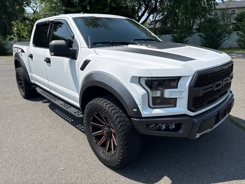 Used 2017 Ford F150 Raptor w/ Equipment Group 801A Mid AWD/4WD image 14