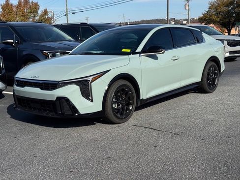New 2025 Kia K4 GT-Line Turbo image 6