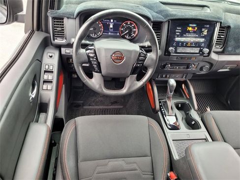 Used 2023 Nissan Frontier PRO-4X w/ Pro Convenience Package image 6