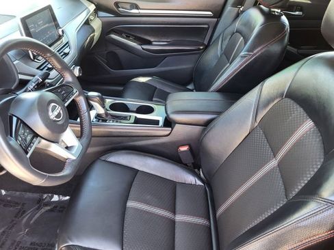 Certified 2024 Nissan Altima 2.5 SR image 18