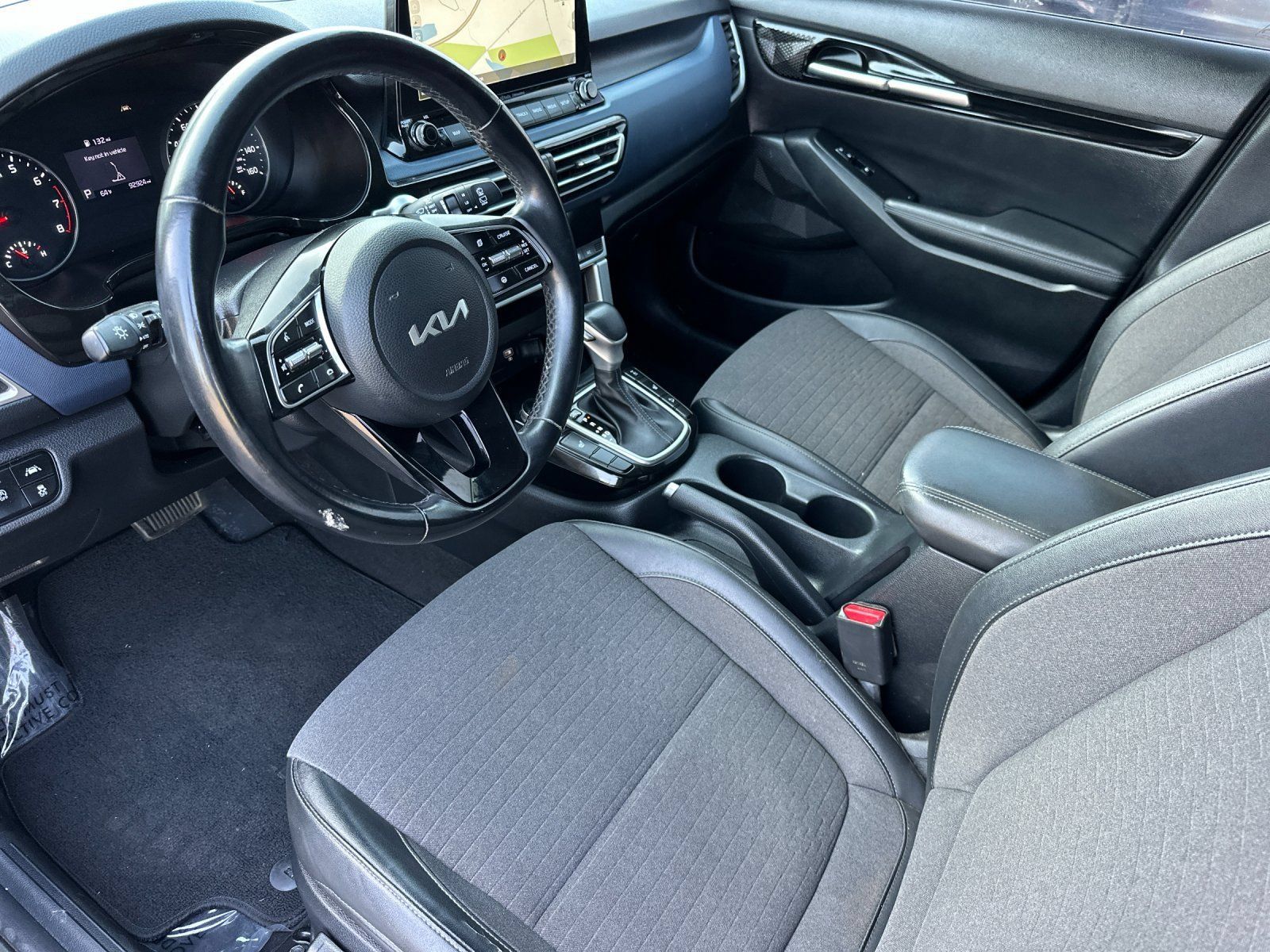 Used 2022 Kia Seltos Nightfall Edition AWD/4WD image 9