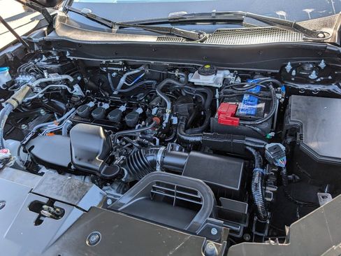 Used 2025 Honda CR-V LX image 20