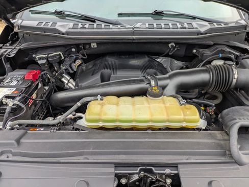 Used 2019 Ford F150 Platinum AWD/4WD image 45
