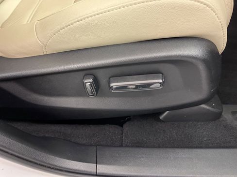 Certified 2020 Honda CR-V EX-L image 9