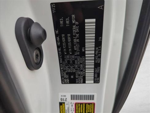 New 2026 Toyota Sienna Platinum image 27