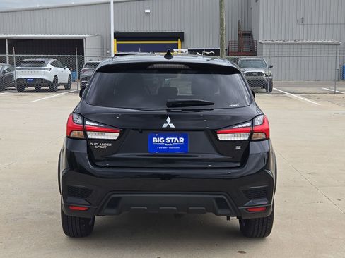 Used 2025 Mitsubishi Outlander Sport AWD image 5