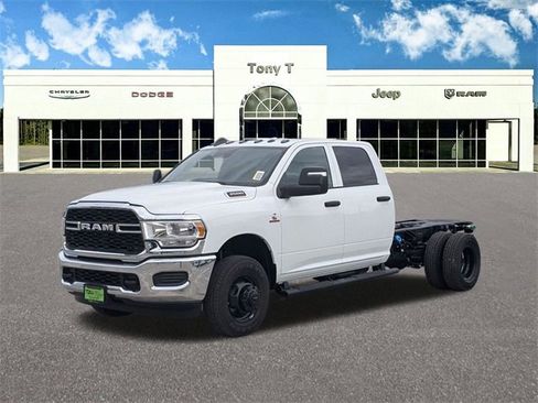 New 2024 RAM 3500 Tradesman w/ Safety Group image 3