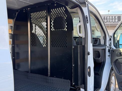 Used 2024 Ford Transit 250 Low Roof w/ Exterior Upgrade Package image 78