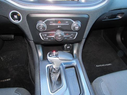 Used 2015 Dodge Charger R/T w/ Wheels & Tunes Group image 20