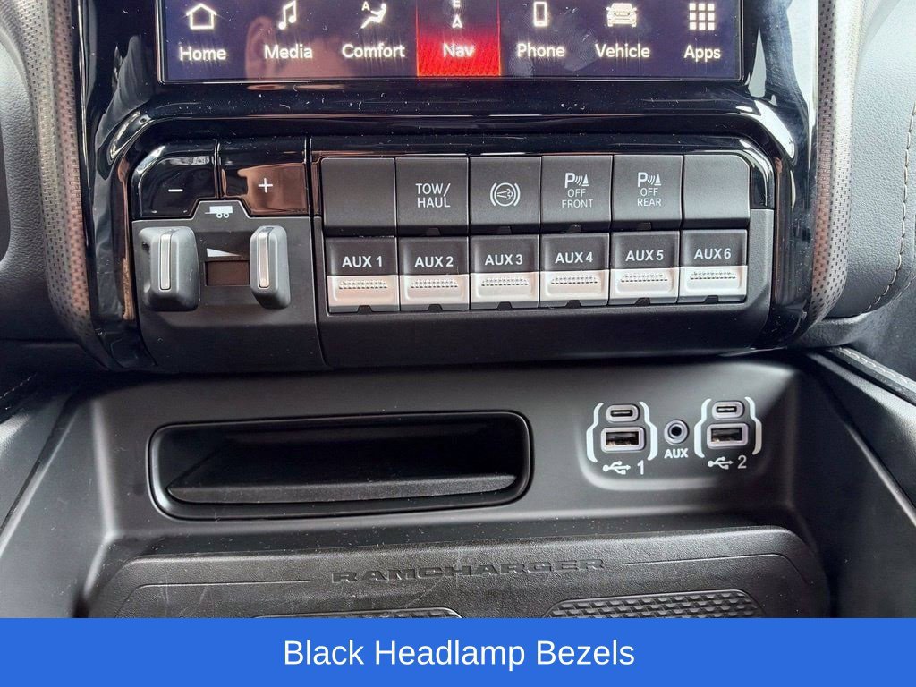 Used 2023 RAM 2500 Limited AWD/4WD image 25