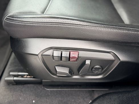 Used 2017 BMW X3 xDrive28i image 9