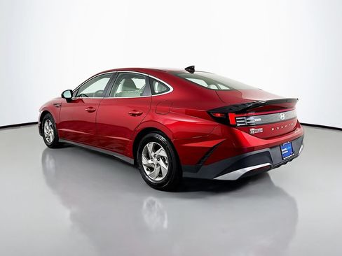 Used 2026 Hyundai Sonata SE FWD image 6