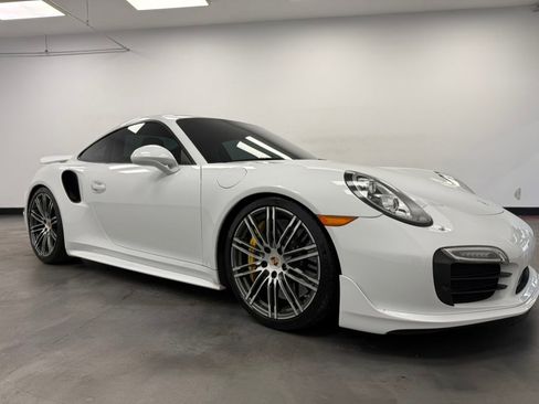 Used 2015 Porsche 911 Turbo S AWD/4WD image 22