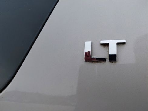 Used 2008 Chevrolet Suburban LT w/ LT Preferred Equipment Group image 23