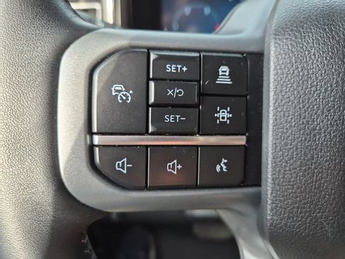 Used 2024 Ford F250 Lariat w/ Lariat Ultimate Package AWD/4WD image 19