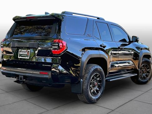 Used 2025 Toyota 4Runner TRD Off-Road Premium image 13
