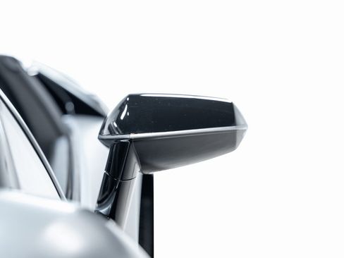 Used 2017 Lamborghini Aventador LP 700-4 image 12