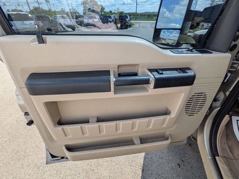 Used 2008 Ford F250 XLT AWD/4WD image 19