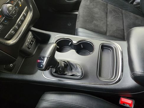 Used 2020 Dodge Durango GT image 12