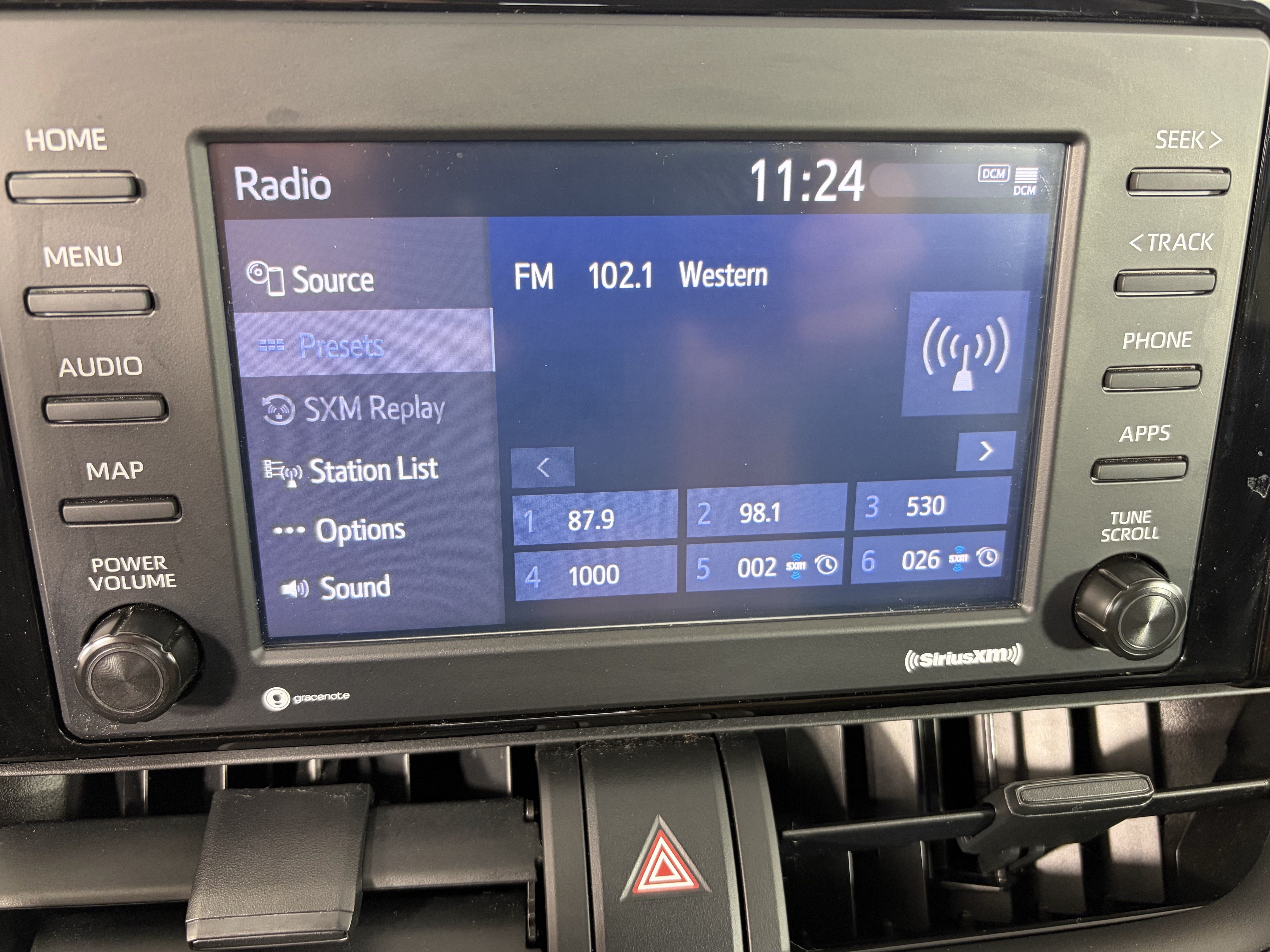 Used 2022 Toyota RAV4 XLE w/ Convenience Package AWD/4WD image 24