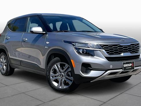 Used 2021 Kia Seltos LX image 3