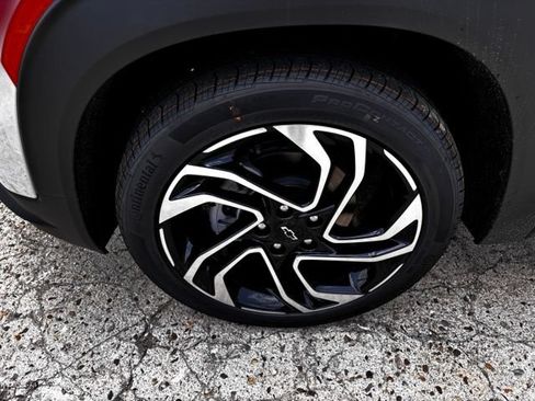 New 2026 Chevrolet TrailBlazer RS w/ Convenience Package FWD image 9