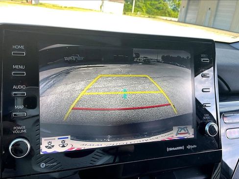 Used 2022 Toyota Camry XSE FWD image 14