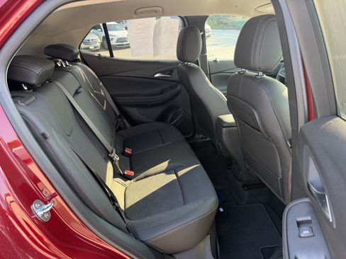 Used 2023 Buick Encore GX Select w/ Sport Touring Package FWD image 10