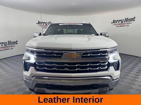 Used 2024 Chevrolet Silverado 1500 LTZ w/ LTZ Convenience Package II AWD/4WD image 4