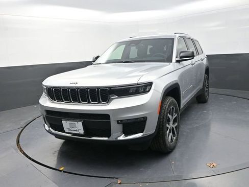 New 2025 Jeep Grand Cherokee L Limited image 5