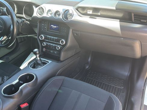 Used 2019 Ford Mustang GT w/ GT Performance Package RWD image 28