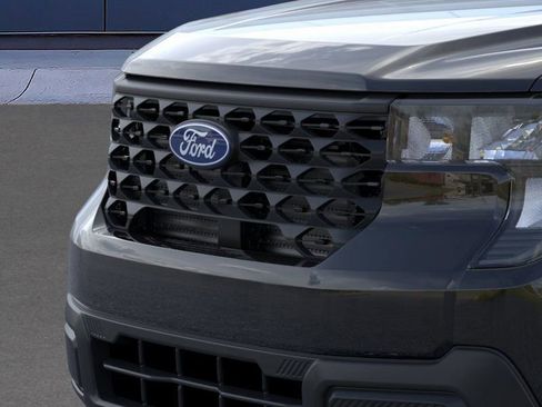 New 2026 Ford Maverick XL image 18