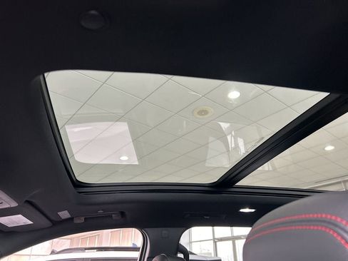 New 2026 Chevrolet Traverse Z71 w/ Enhanced Driving Package image 5