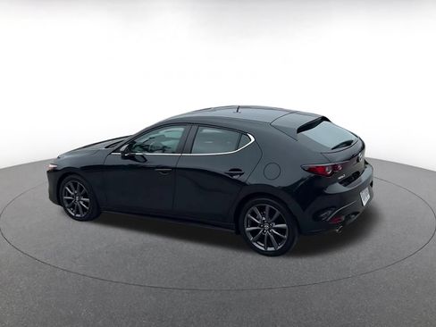 Used 2024 MAZDA MAZDA3 s FWD image 8