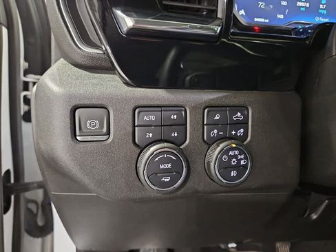 Used 2024 Chevrolet Silverado 3500 LT w/ Z71 Sport Edition AWD/4WD image 19