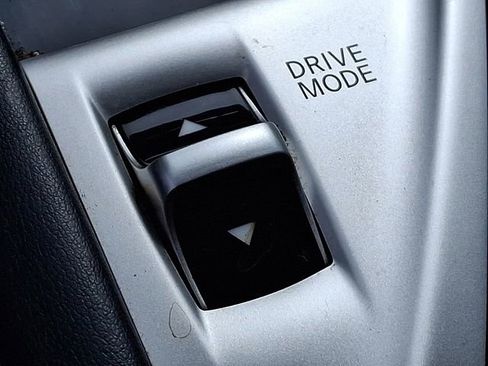 Used 2017 INFINITI Q50 3.0t Premium w/ 3.0T Premium Plus Package image 29