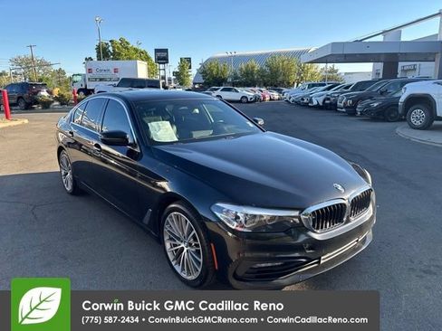 Used 2018 BMW 530i xDrive AWD/4WD image 4
